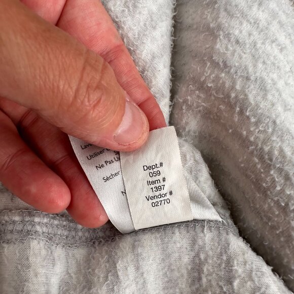 Eddie Bauer Womens XL Gray White Striped 1/4 Zip Pullover Sweater Fleece Outdoor - Picture 4 of 8